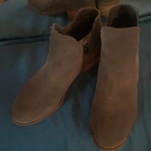 Women's Size 10 Blondo Bootie